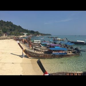 Meet your Posher, Sharon